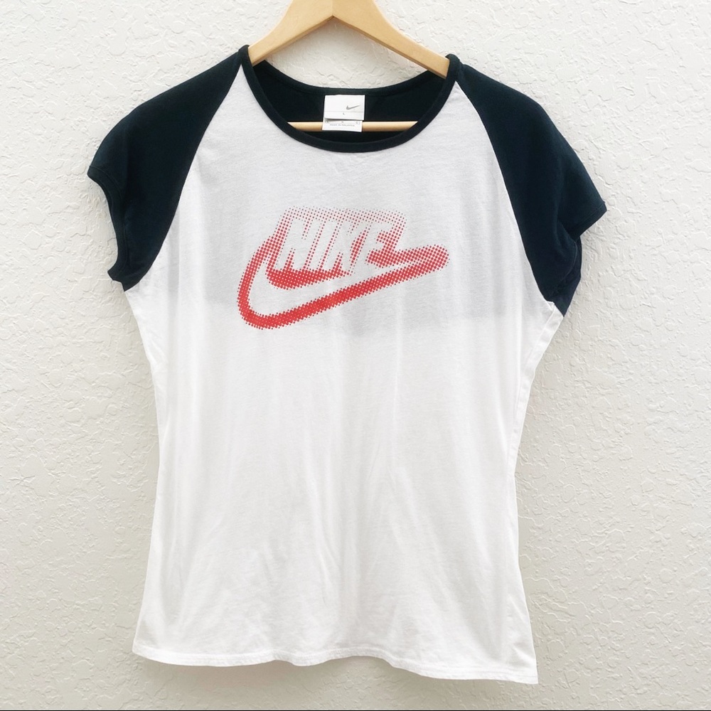Nike Raglan Graphic Short Sleeve Tee Shirt